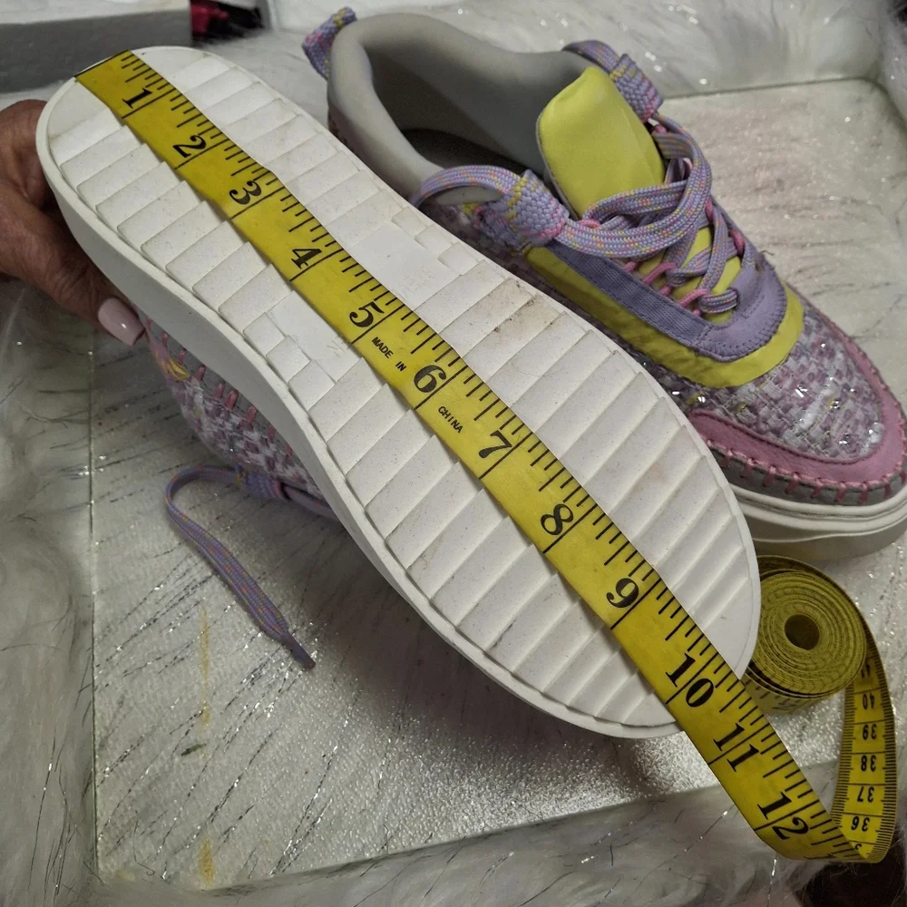 Steve Madden Charly Girl Youth Woven Multi Pastel Lace-Up Sneakers   Kids Size 4 - Picture 16 of 16